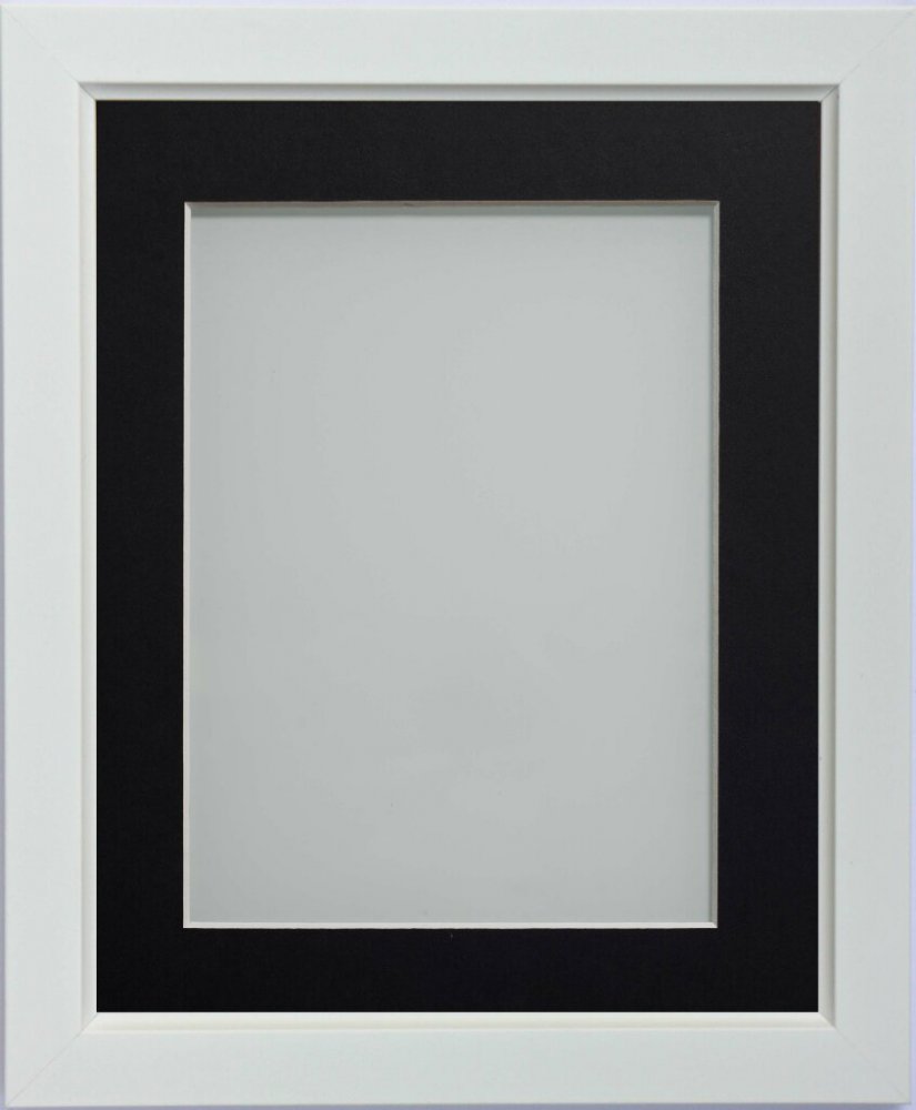 Ainsworth White 10x8 Frame With Black Mount Cut For Image Size 6x4