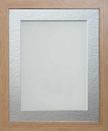 Allington Beech 20x16 frame with Silver mount cut for image size 15x10