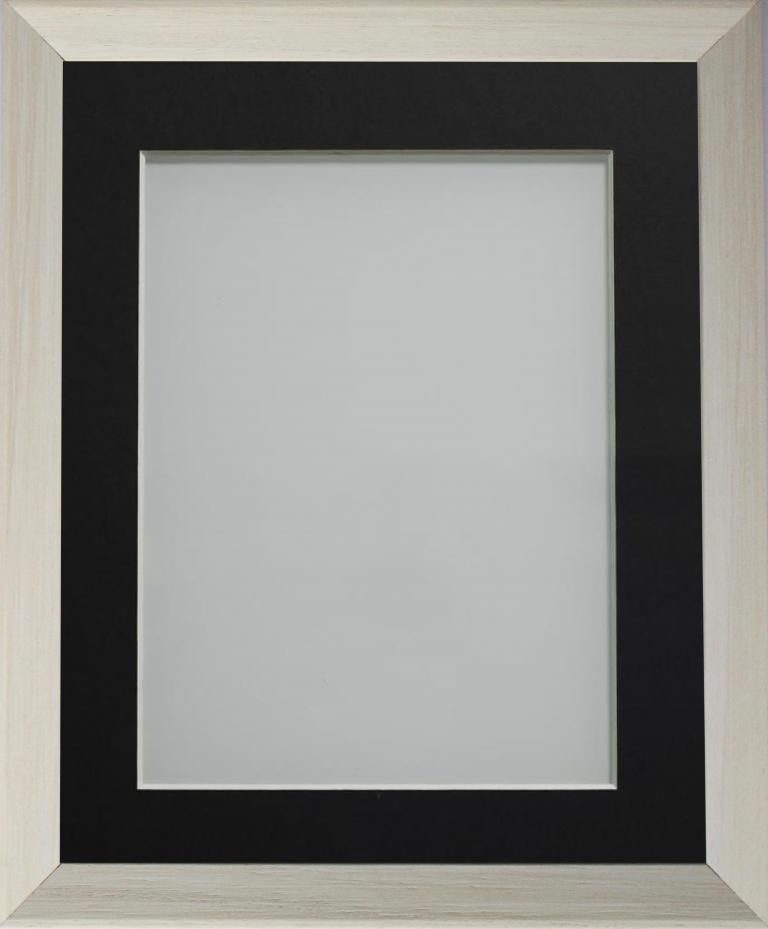 Amalfi Ivory 6x4 frame with Black mount cut for image size 4x3