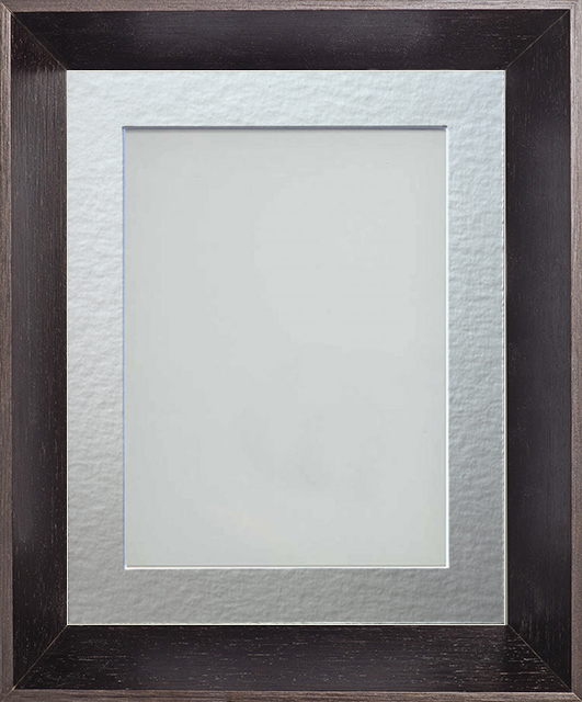 Eccleston Brown 40x30 frame with Silver mount cut for image size 30x20