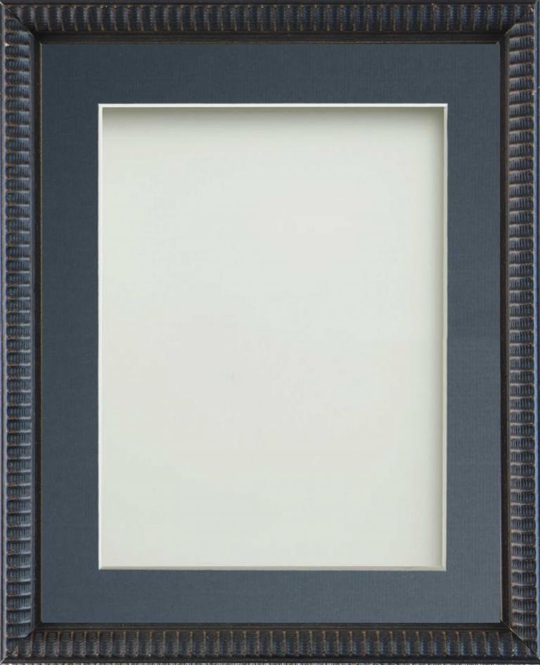 Grantham Black 6x4 frame with Blue mount cut for image size 5x3